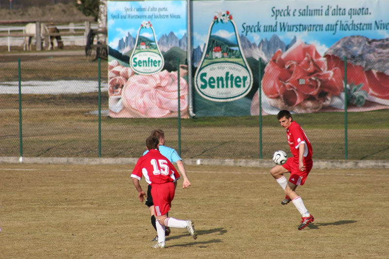 gal/Pokalviertelfinale-Rueckspiel - SV Reischach-Terenten - TEIL 1/2007-03-28 Pokal SVR - Terenten Rueckspiel 010.jpg